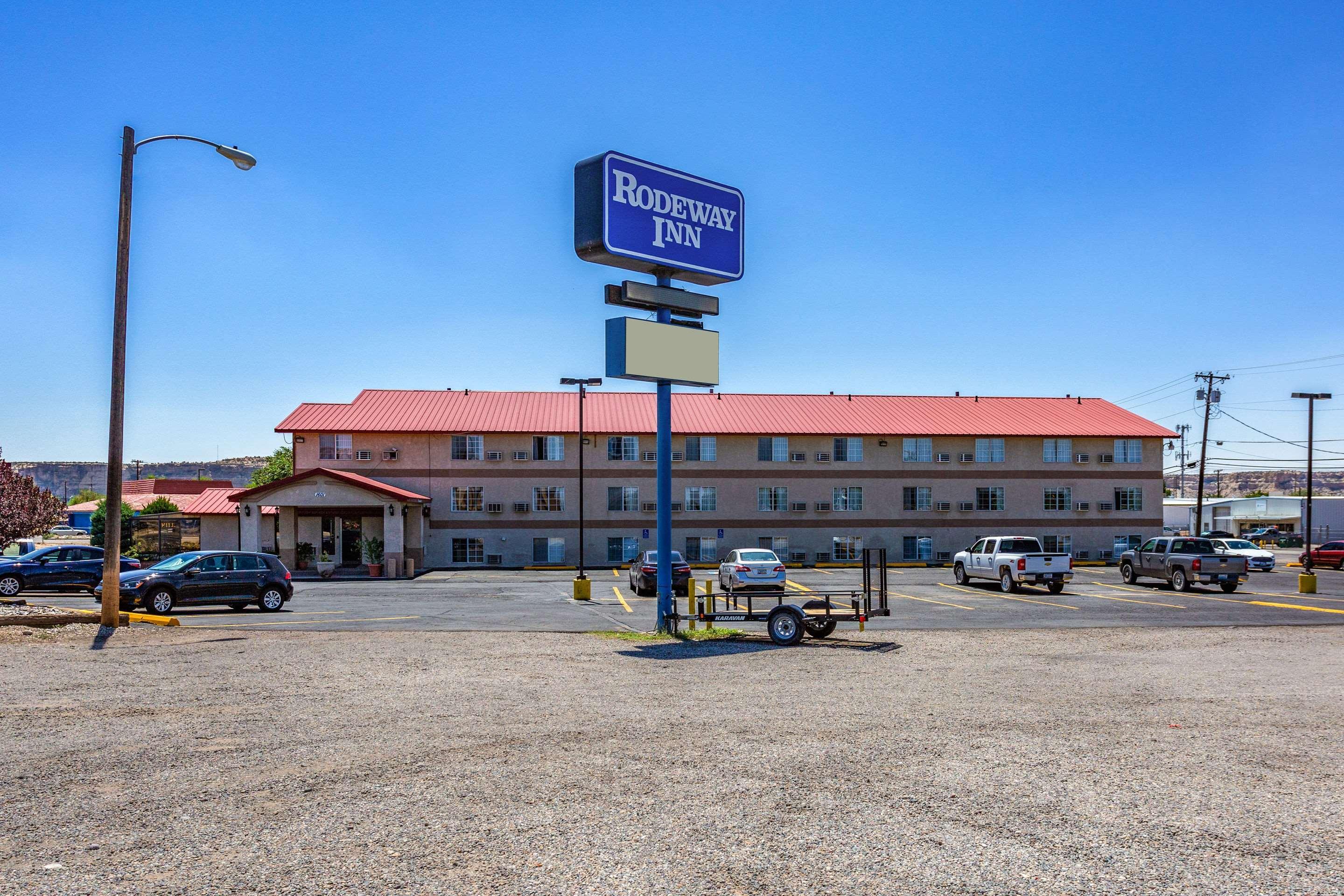 Rodeway Inn Фармингтон Экстерьер фото