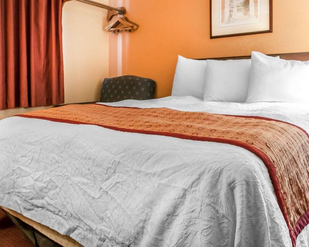 Rodeway Inn Фармингтон Номер фото
